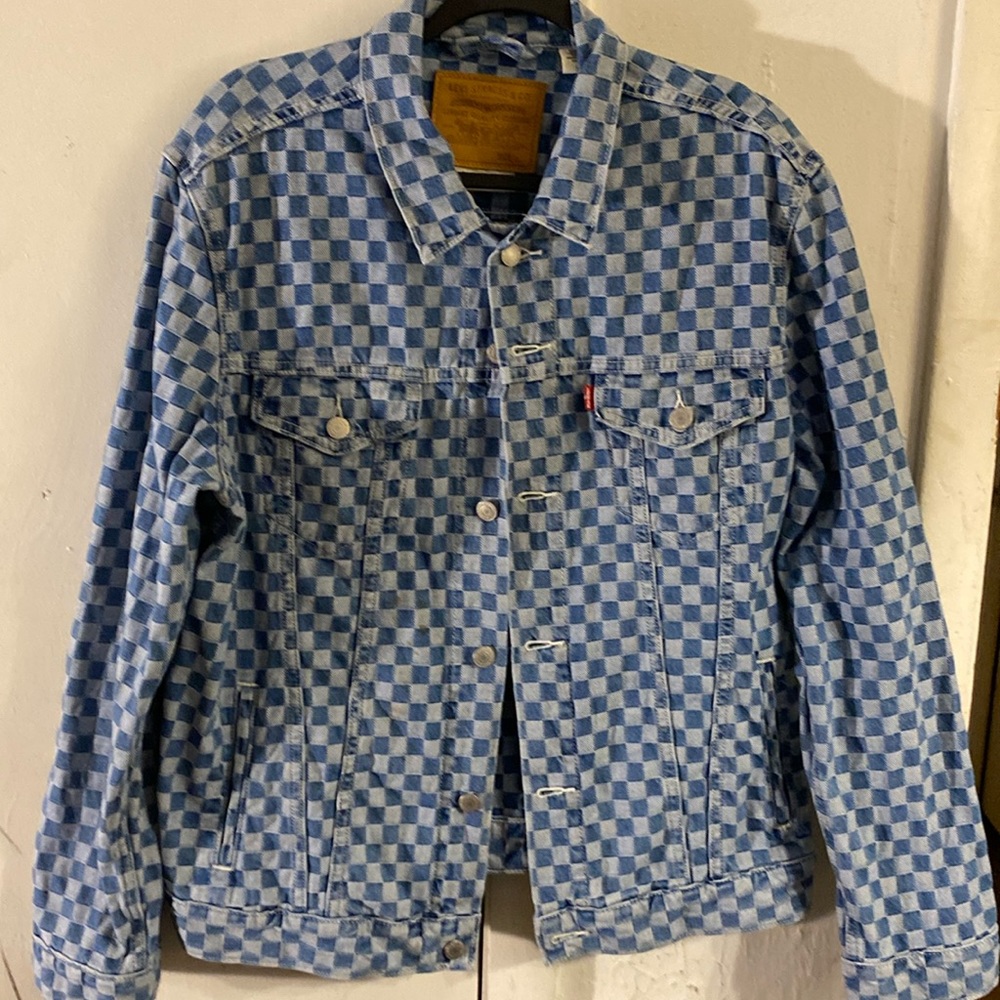 Levi Strauss & co. Men’s checkered jean jacket